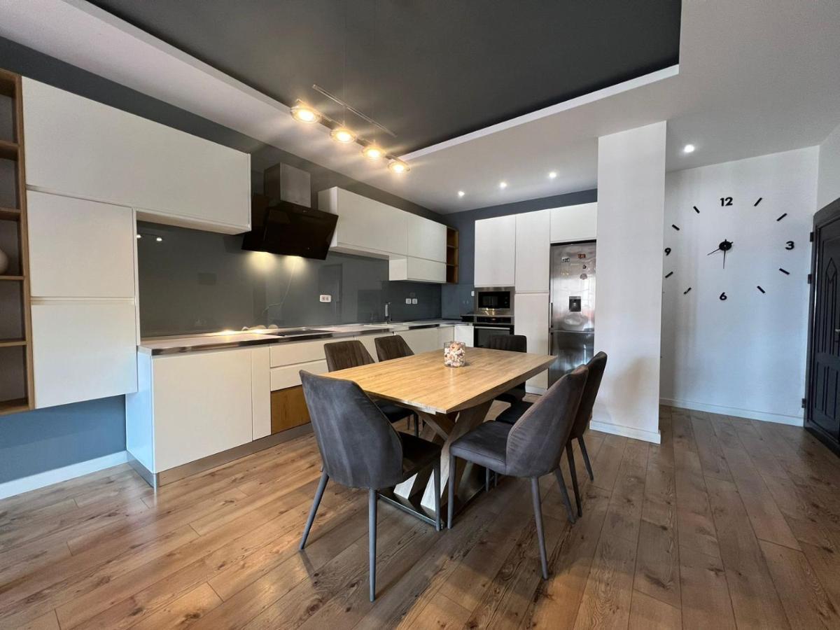 Kreilux Valona Apartment Vlore Exterior photo